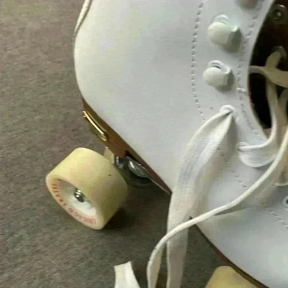 Chicago roller skates size 7 - Picture 2 of 2